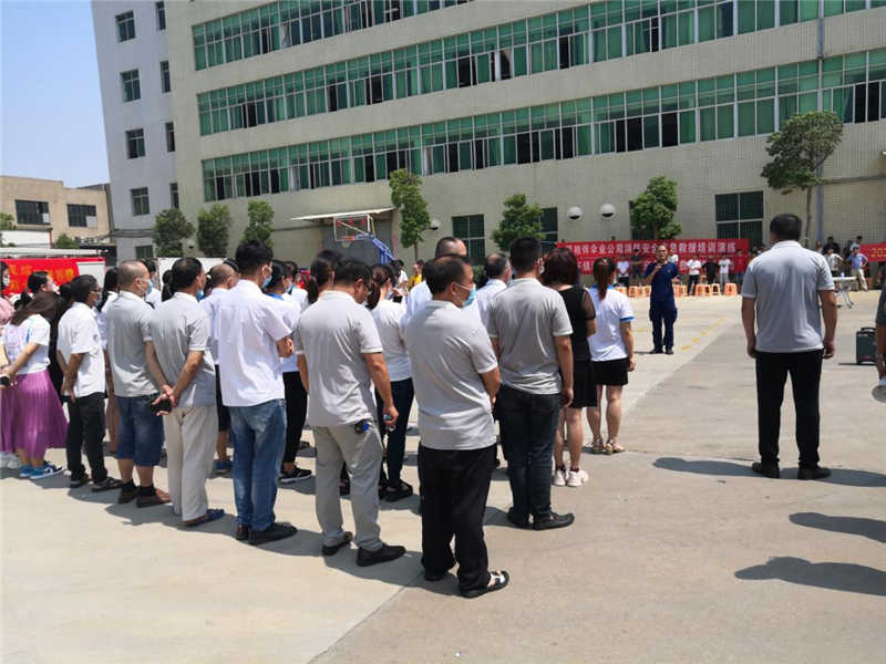 9f0e460b1f2a86ca2ace58161566d8d