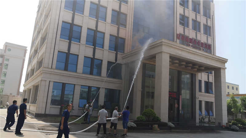 07b834d6a80e910dc278e4a94b5fe40